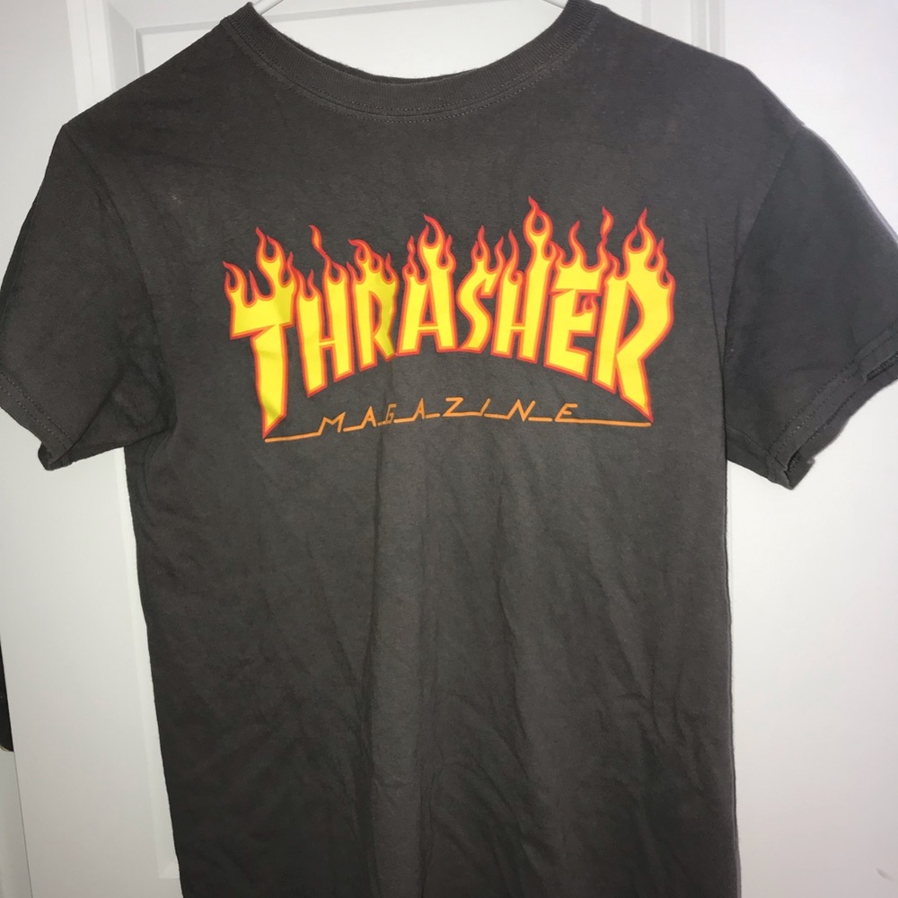 Gray thrasher shirt